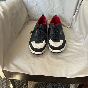 Men’s creative recreation casual sneakers. Navy, red, white.size 11.5